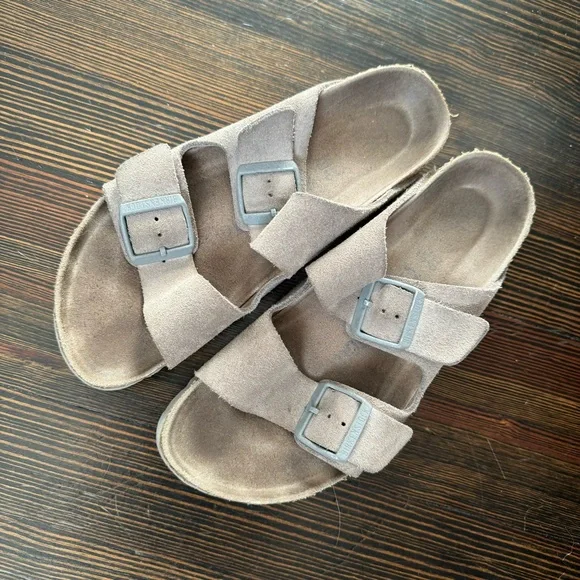 Birkenstock Gray Sandals Comfortable Adjustable Straps - Picture 1 of 4